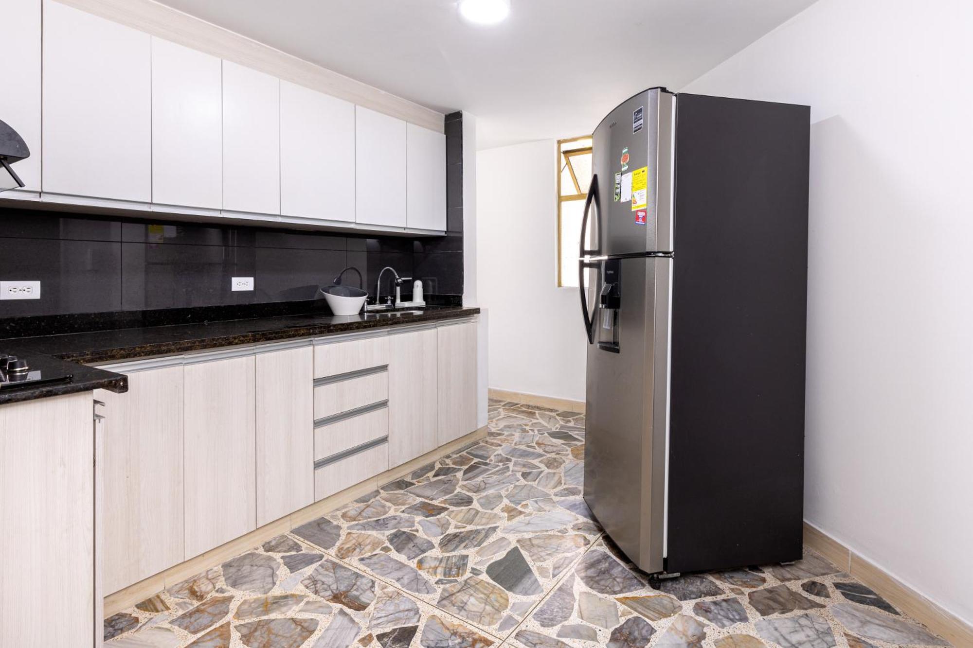 El Poblado, La Frontera Apartment