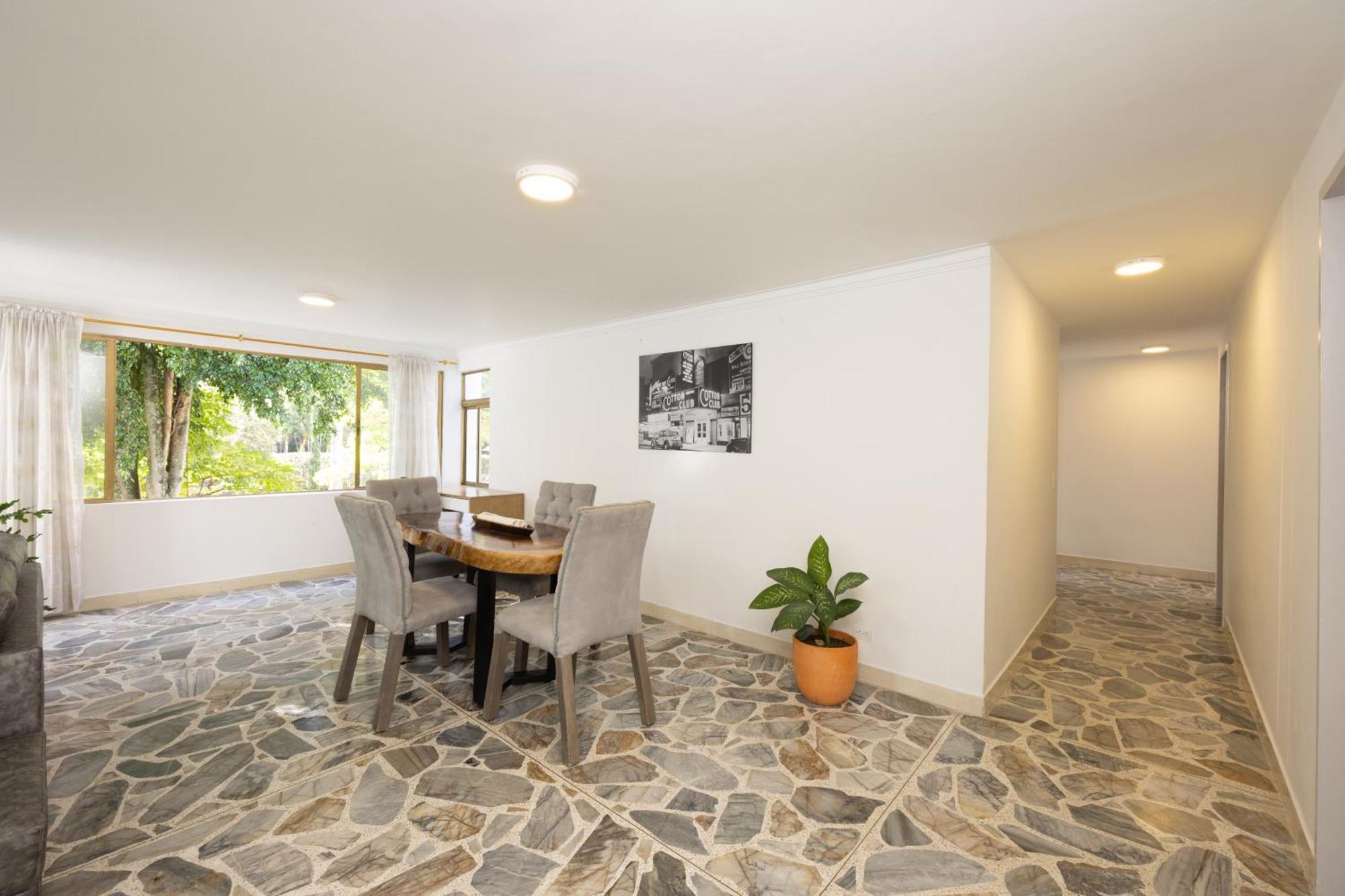 El Poblado, La Frontera Apartment