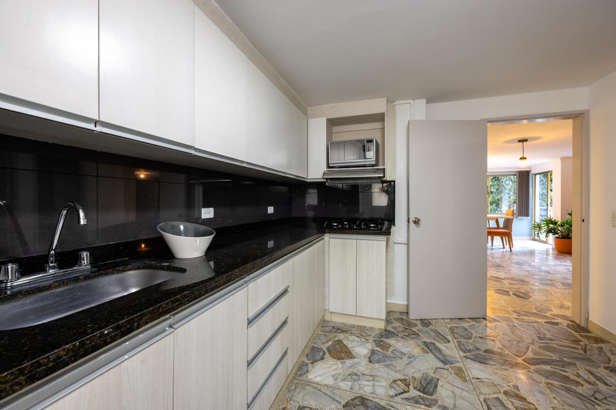 El Poblado, La Frontera Apartment